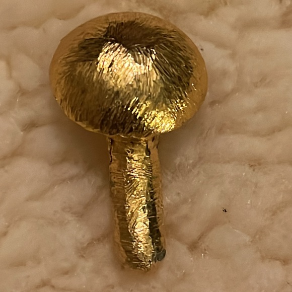 Van’s Authentic Mushroom Gold Color Pendant Charm Brooch Pin - Picture 15 of 17